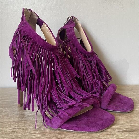 Steve Madden Fringly Purple Suede Fringe Strappy Zip Stiletto Heel Size 7M - Picture 1 of 11